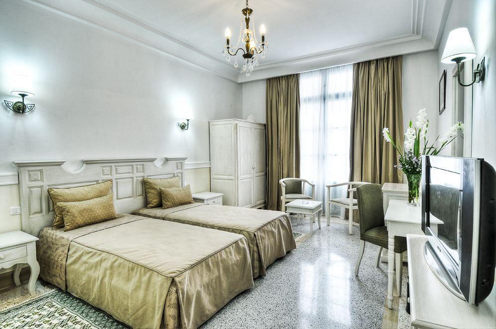 Majestic Hotel Tunis Buitenkant foto