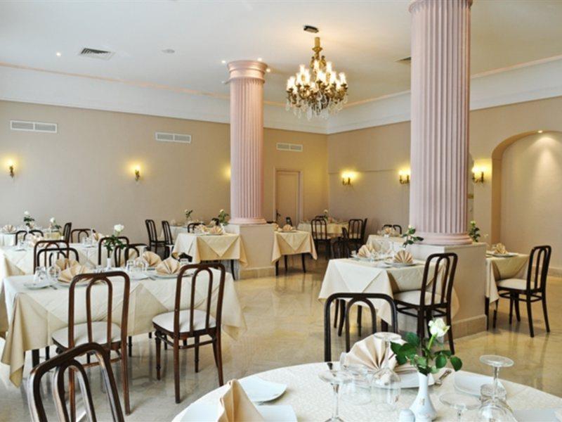 Majestic Hotel Tunis Buitenkant foto