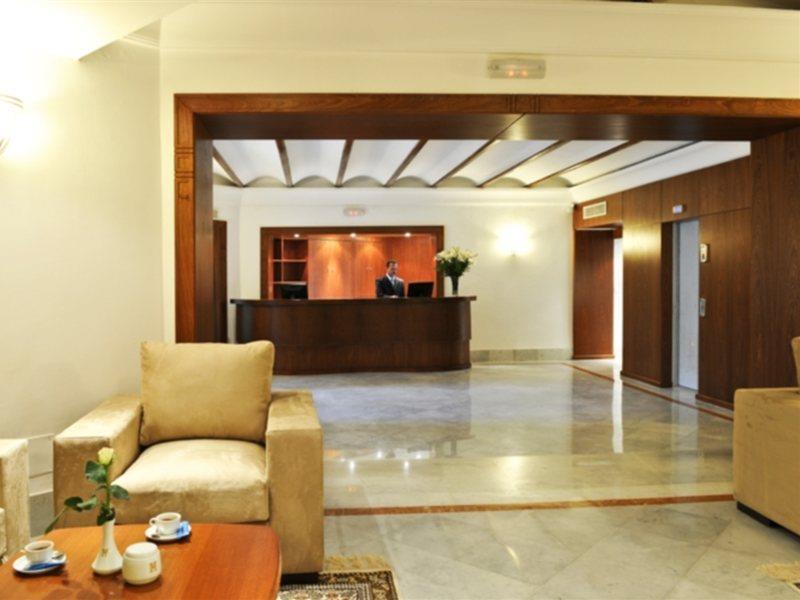 Majestic Hotel Tunis Buitenkant foto