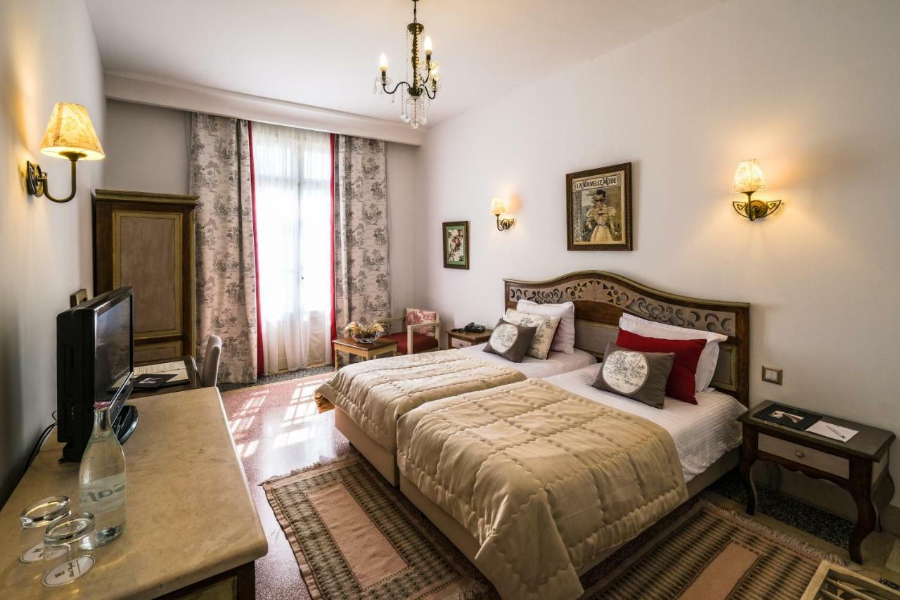 Majestic Hotel Tunis Buitenkant foto