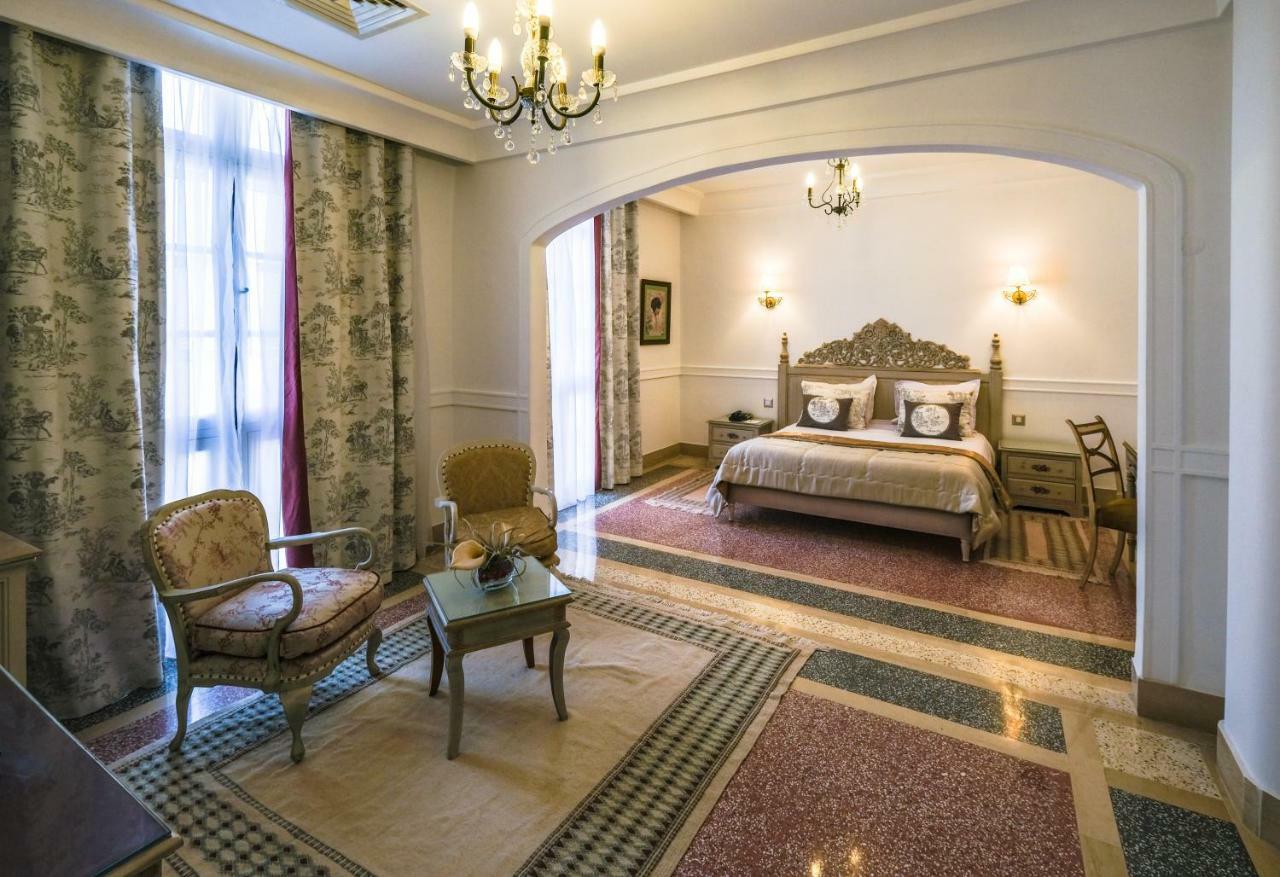 Majestic Hotel Tunis Buitenkant foto
