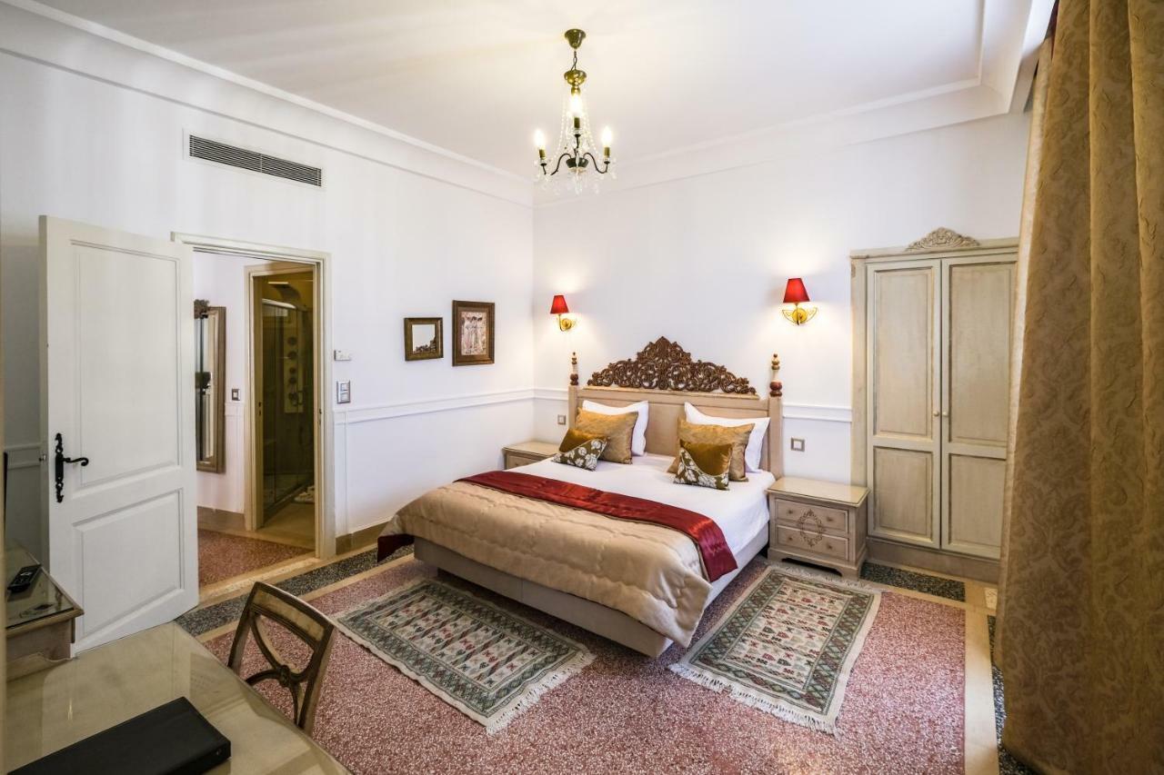 Majestic Hotel Tunis Buitenkant foto