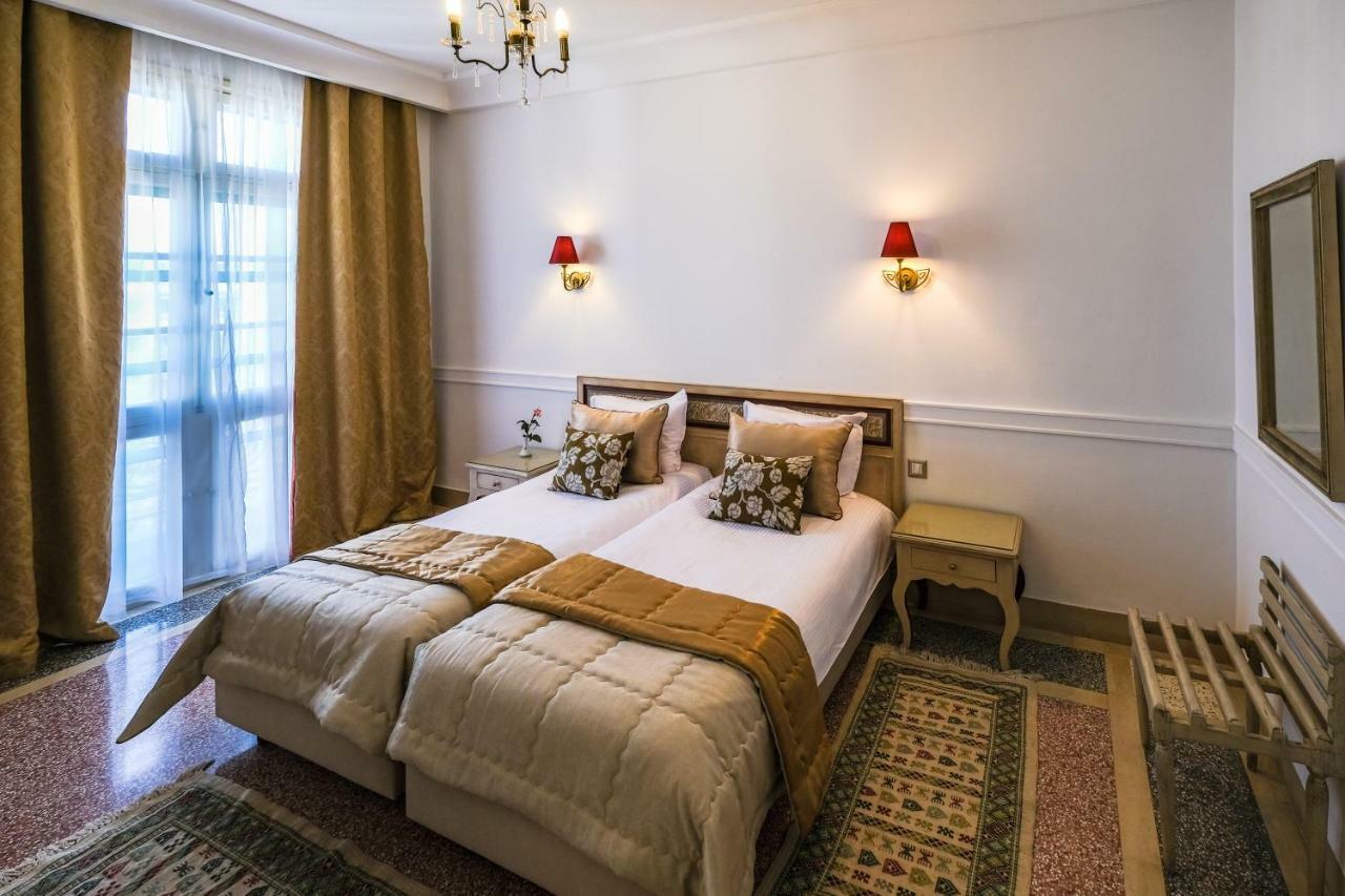 Majestic Hotel Tunis Buitenkant foto